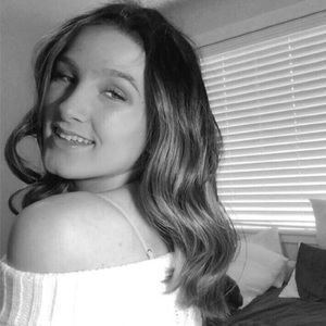 Meet your Posher, Lexi